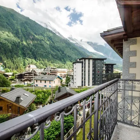 Pretty In France With Terrace Appartement Chamonix